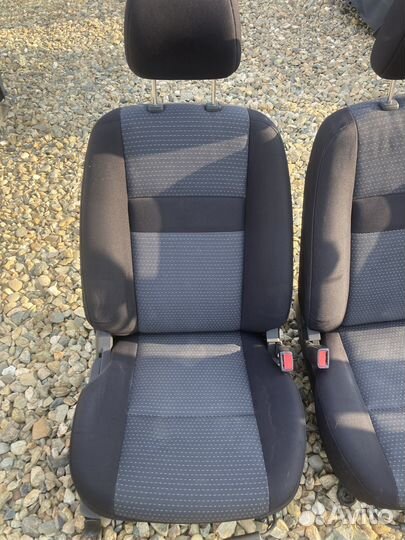 Передние сидения Хендай Гетц