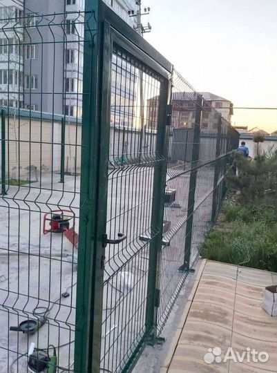 Забор из сварной сетки