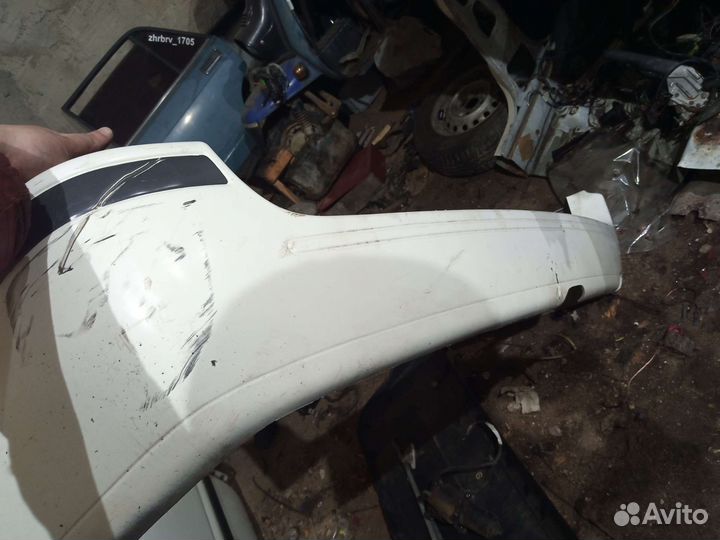 Задний бампер nissan sunny y10