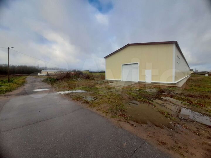 Производство, 1300 м²