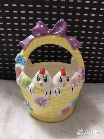 Пасхальная посуда, шкатулки