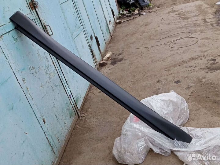 Накладка порога правая Lexus Rx 2 2003-2009