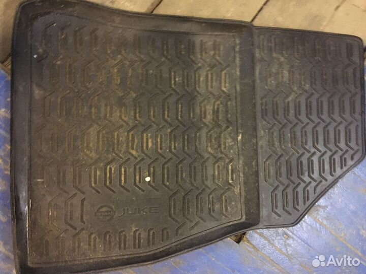 Коврики салона nissan juke