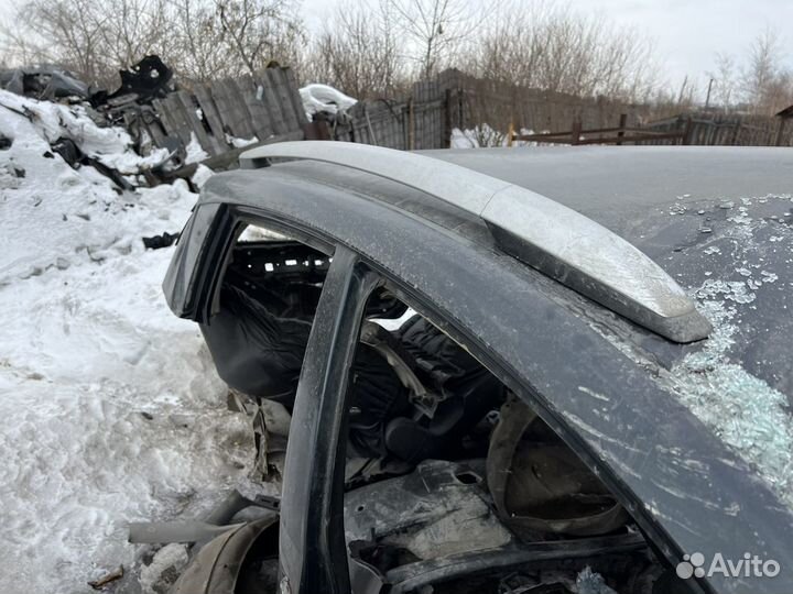 Рейлинг правый Toyota Verso 09-18