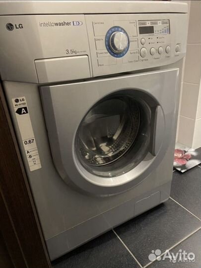 Стиральная машина LG 3,5 кг узкая
