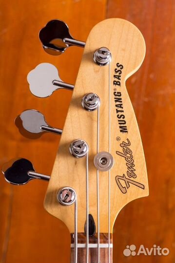 Fender Player Mustang Bass PJ PF Firemist Gold
