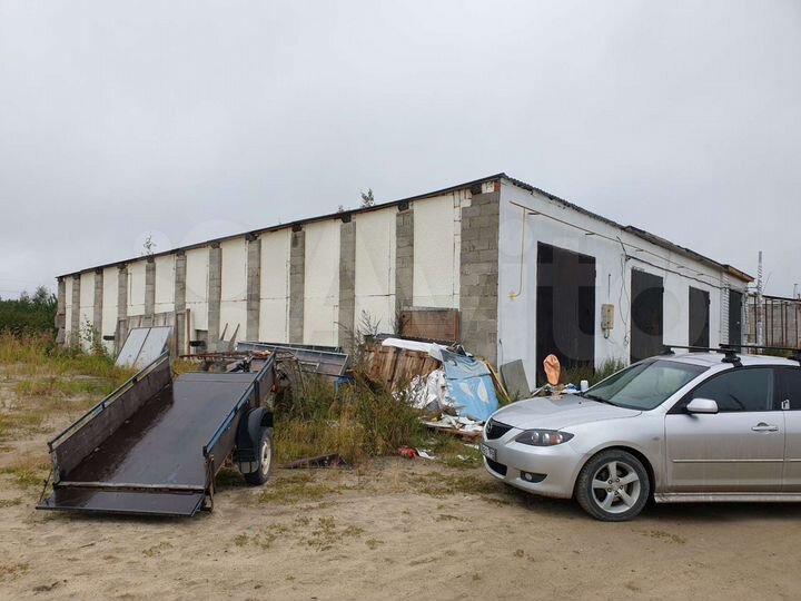 Гараж, > 30 м²