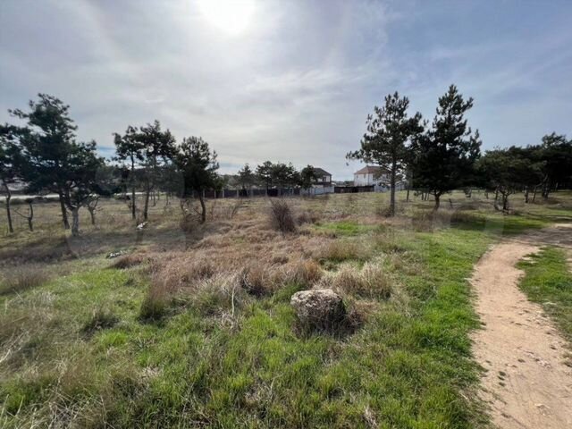 Участок 8 сот. (ИЖС)