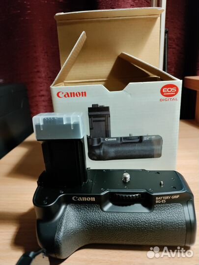 Батарейный блок canon