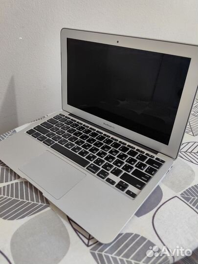 Macbook air Late 2010, a1370 11,6дюймов