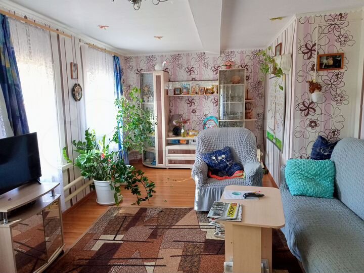 Дом 105 м² на участке 4 сот.