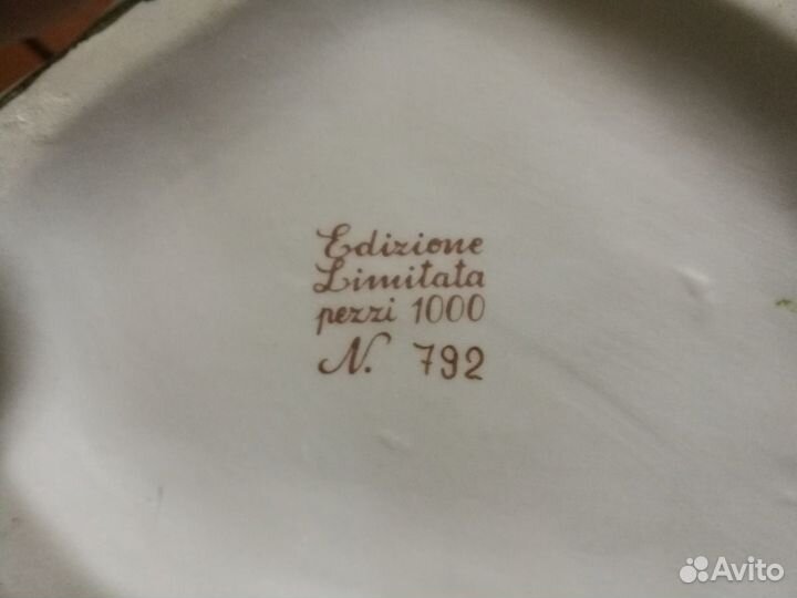 Статуэтка фарфор серийная