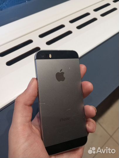 iPhone 5S, 16 ГБ
