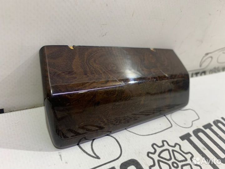 Накладка торпедо правая Bmw 745 E65 N62B44 2004