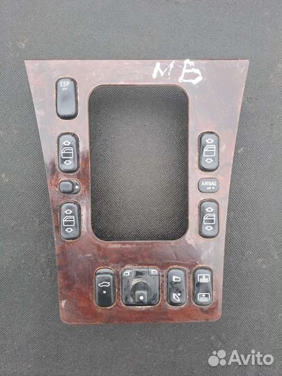 Блок управления стеклоподъемника Mercedes E220