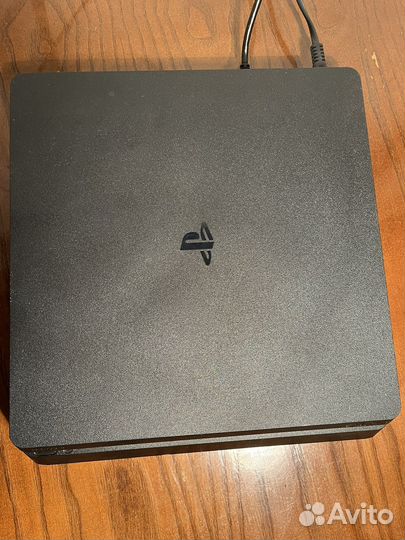 Sony PS4 slim 1tb