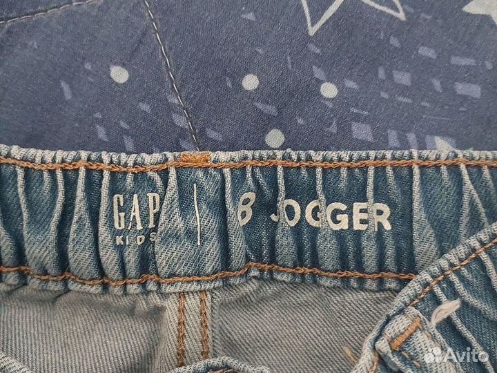 Джинсы для мальчика Gap