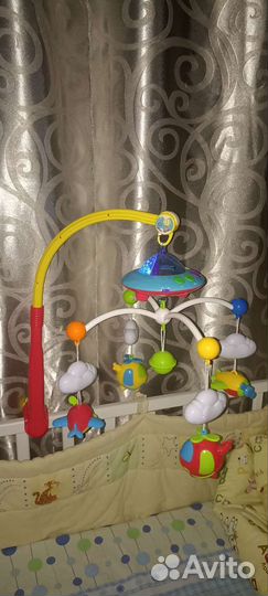 Мобиль на кроватку с проектором