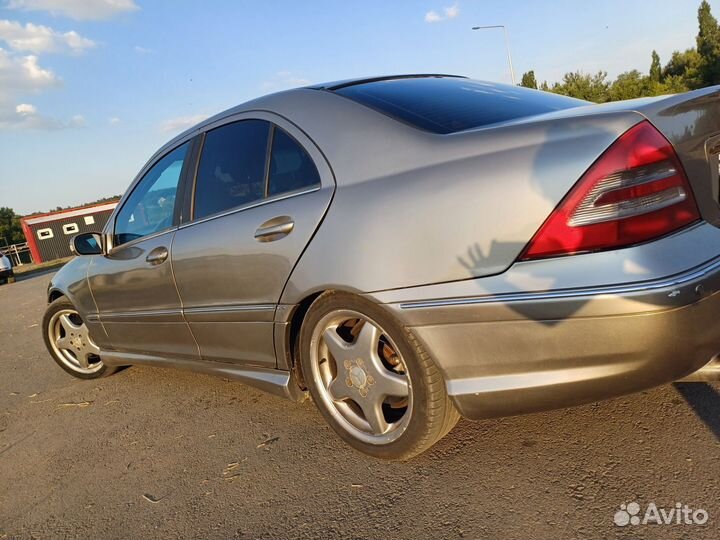 Mercedes-Benz C-класс 1.8 AT, 2005, 192 709 км