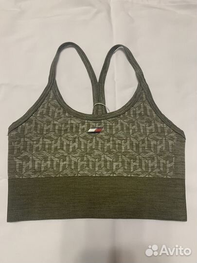 Топик женский спортивный