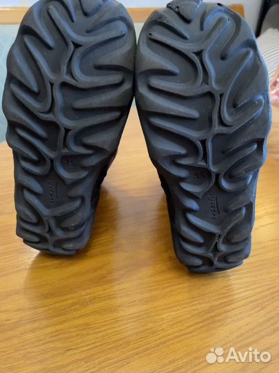 Зимние ботинки для девочки/мальчика superfit 35