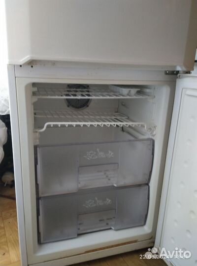 Холодильник морозильник beko