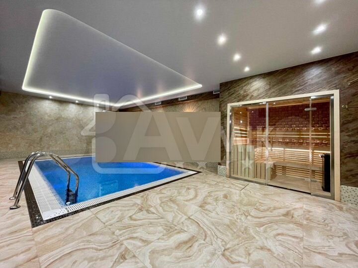 Коттедж 361 м² на участке 10 сот.