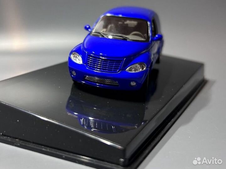 Модель автомобиля Chrysler PT Cruiser AutoArt