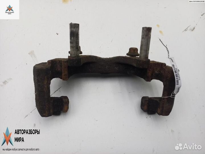 Скоба суппорта Opel Combo 3 (C) рест. 2005