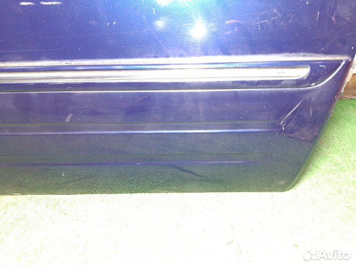 Дверь боковая передняя правая Chrysler Voyager