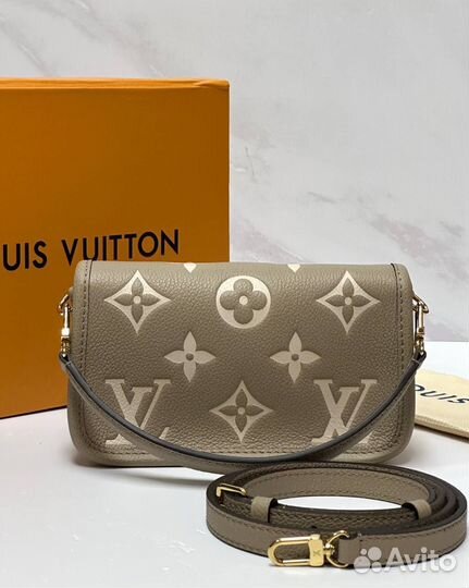 Сумка louis vuitton