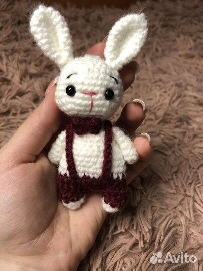 Вязаный зайка