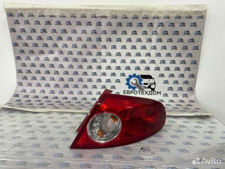 Фонарь задний правый Chevrolet Lacetti хэтчбек