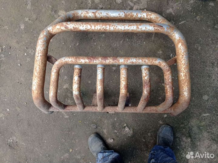 Кенгурятник на ниву