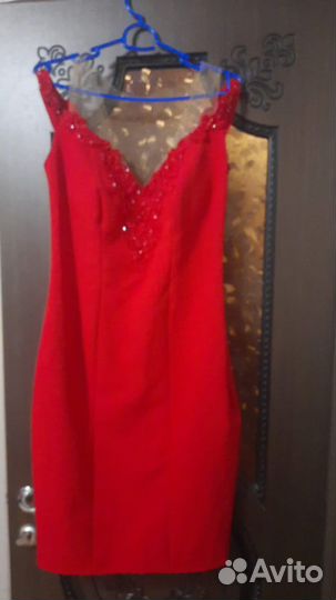 Вечернее платье