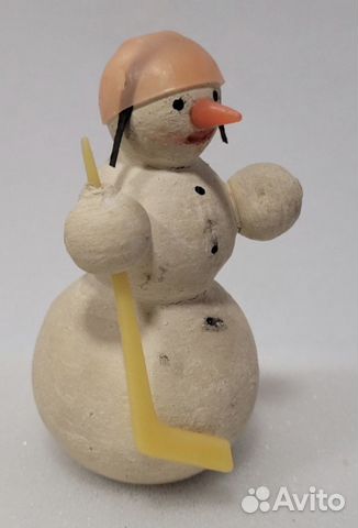 Снеговик хоккеист вратарь - ватная елочная игрушка
