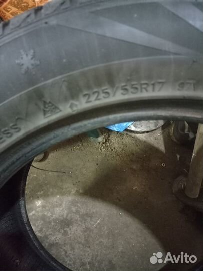 Jinyu Winter JW-51 225/55 R17