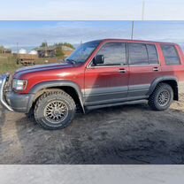 Isuzu Trooper 3.5 AT, 1998, 149 000 км, с пробе�гом, цена 800 000 руб.