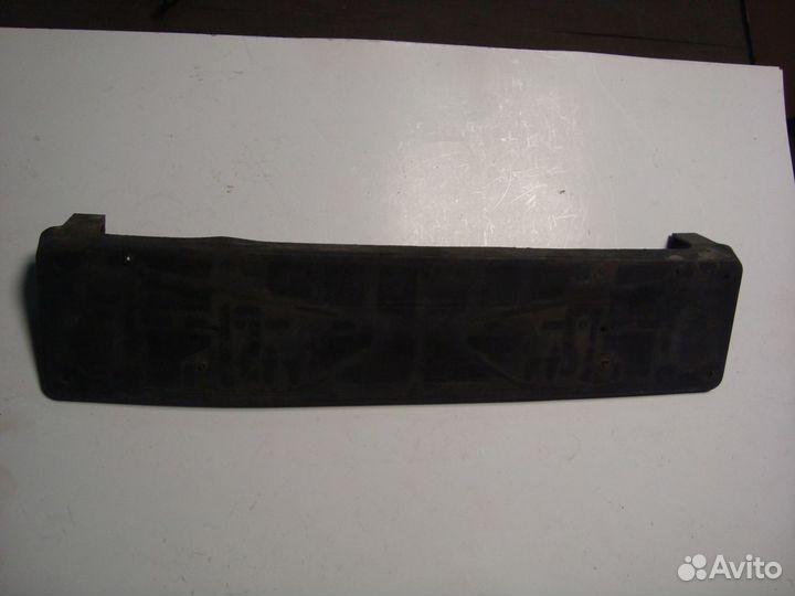 Подиум номерного знака W203 A2038850181