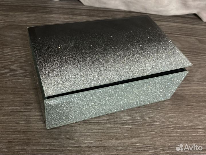 Шкатулка для украшений