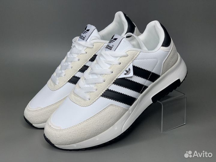 Кроссовки осенние мужские Adidas 41 размер 26 см