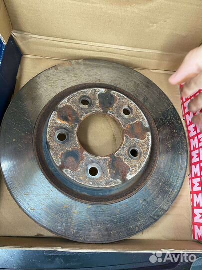 Передние тормозные диски Nissan X-trail T32