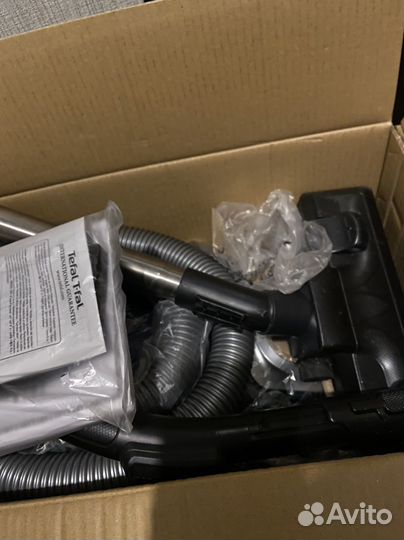 Пылесос с контейнером для пыли Tefal City Space