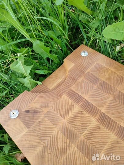 Торцевая разделочная доска из ясеня
