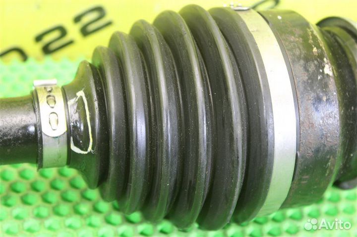 Привод передний правый Mitsubishi Delica D:5 CV1W