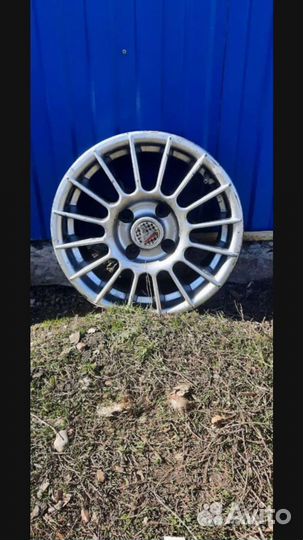 Продам литые диски