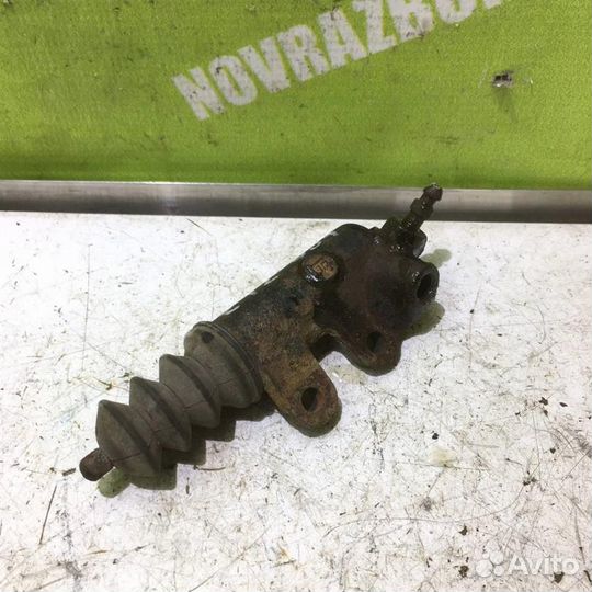 Цилиндр сцепления рабочий Тойота Королла Е120