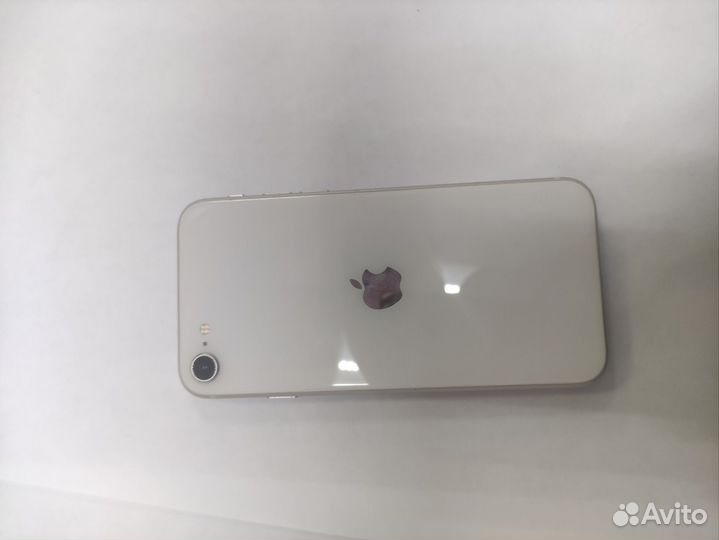 iPhone SE (2022), 64 ГБ