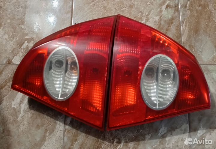 Задние фонари Ford focus 2 2005-2011