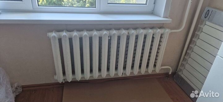 Батарея чугунная 13 секций